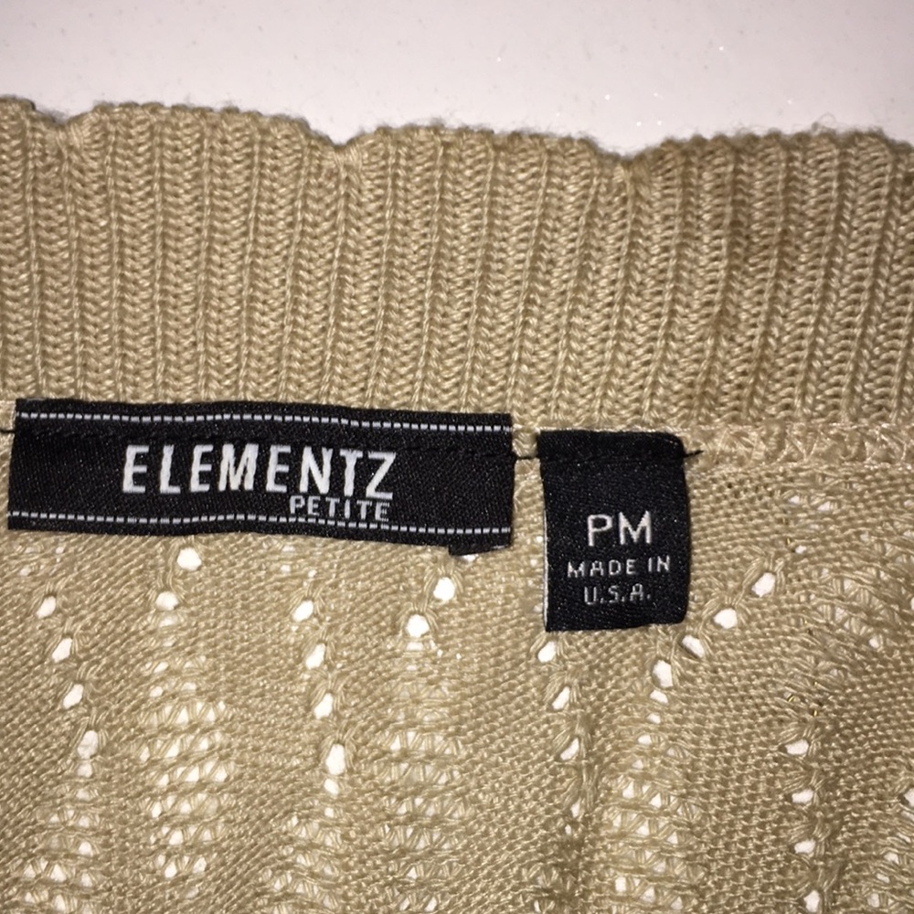 Elementz Top - Picture 2 of 2